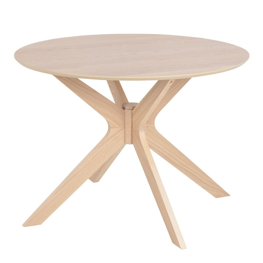 I_Duncan Round Dining Table in White Oak includes 4 Cassandra Dining Chair includes Armrest in White Oak