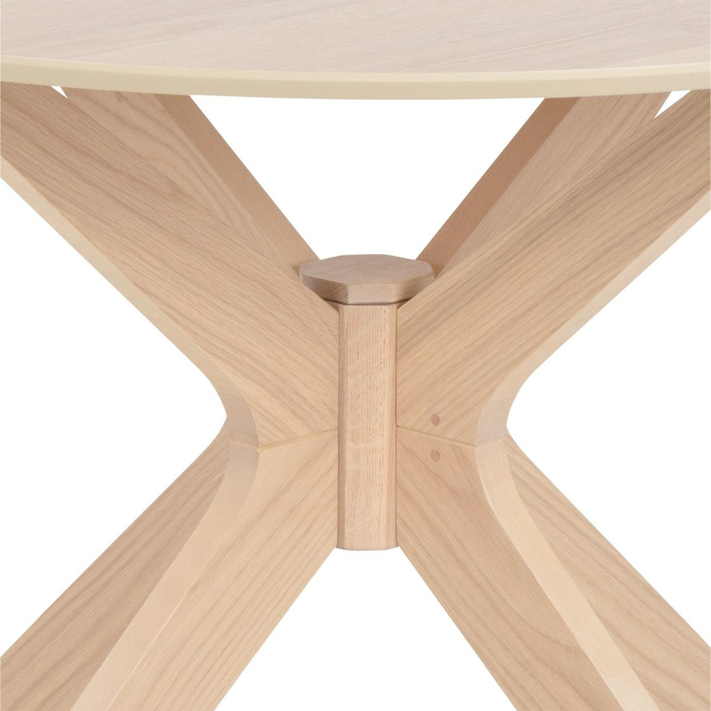 I_Duncan Round Dining Table in White Oak includes 4 Cassandra Dining Chair includes Armrest in White Oak